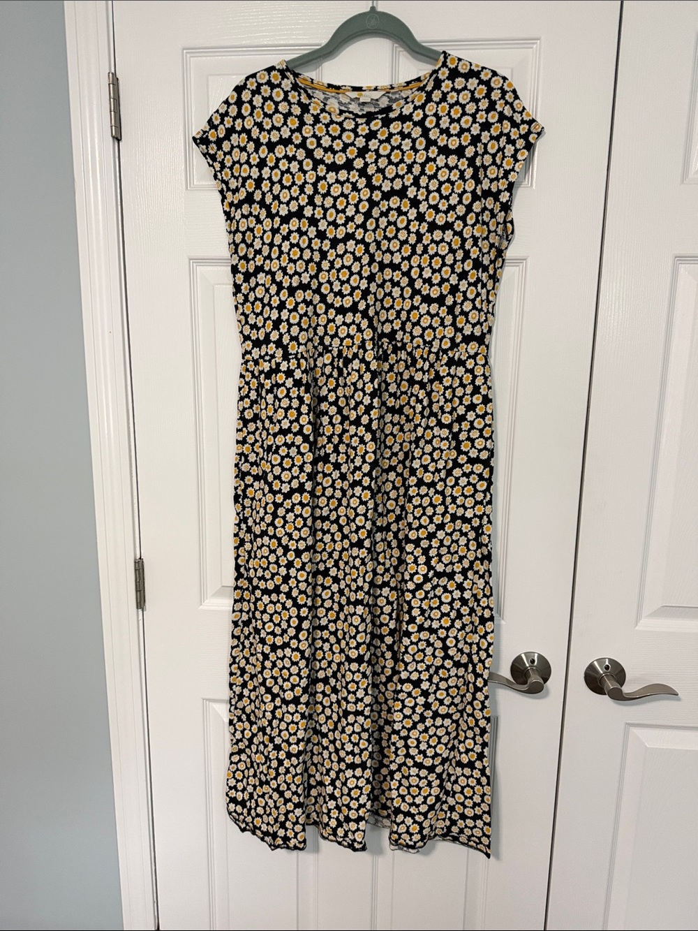 Boden Black Midi Dress with Yellow and White Daisy Print
